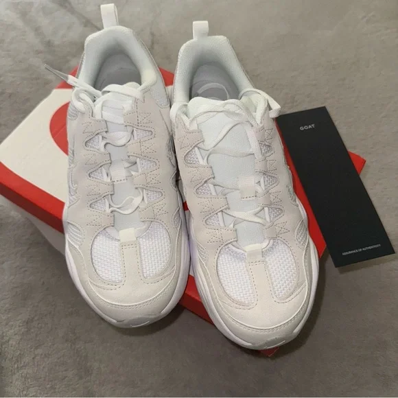 2023 Nike Women’s Tech Hera 'Photon Dust White' Cream Sneakers - Picture 7 of 15